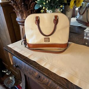 Vintage Tan & brown Leather Dooney & Bourke Dome Satchel / Crossbody Bag